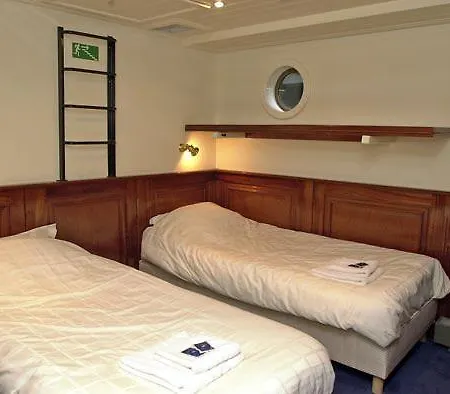 Boat Barkentijn Marjorie Hotel na wodzie 2*
