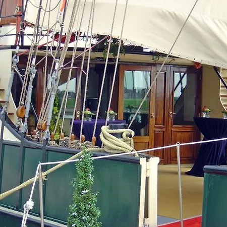 Boat Barkentijn Marjorie 2* Antwerpia